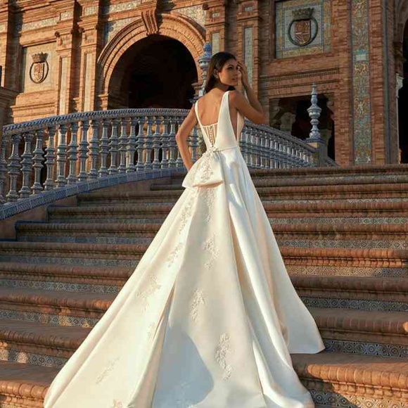 Marchesa for Pro Novias V Neck Satin Wedding Dress - Picture 5 of 5